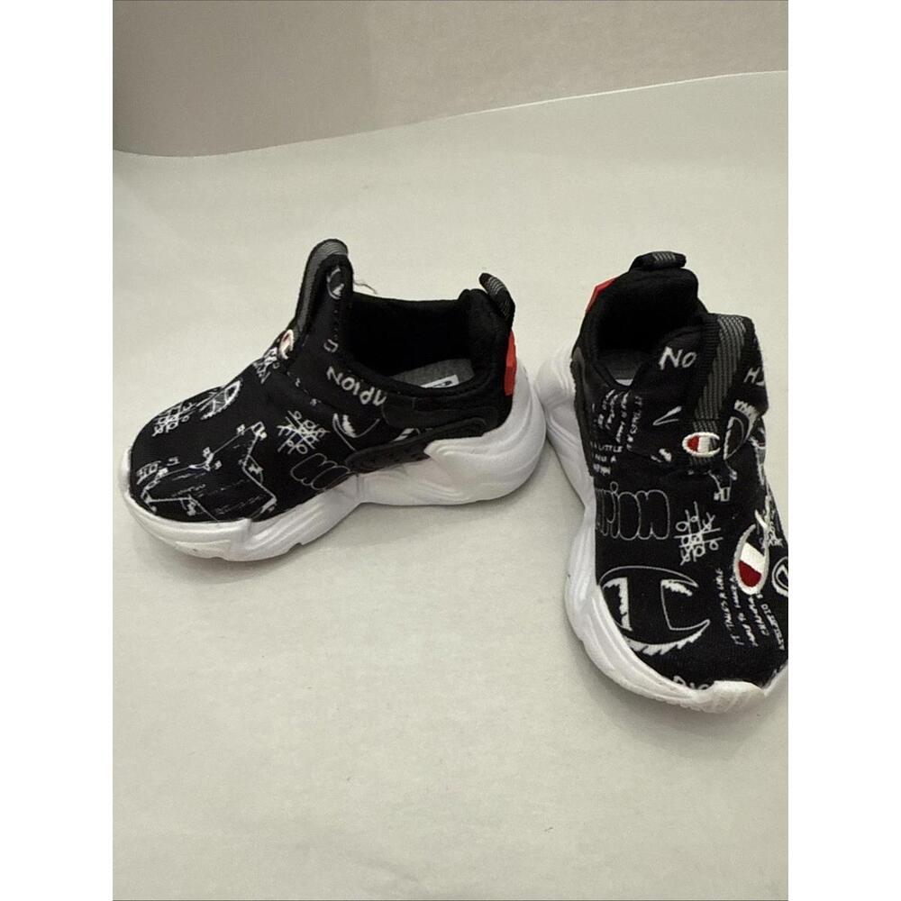 Champion Boys Hyper Apex Doodle Low Sneakers Size 4 Toddler Black White Slip On - Picture 2 of 9